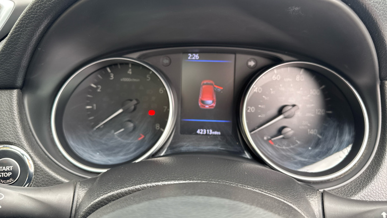 Nissan Qashqai 1.3 DiG-T N-Connecta 5dr Petrol Hatchback